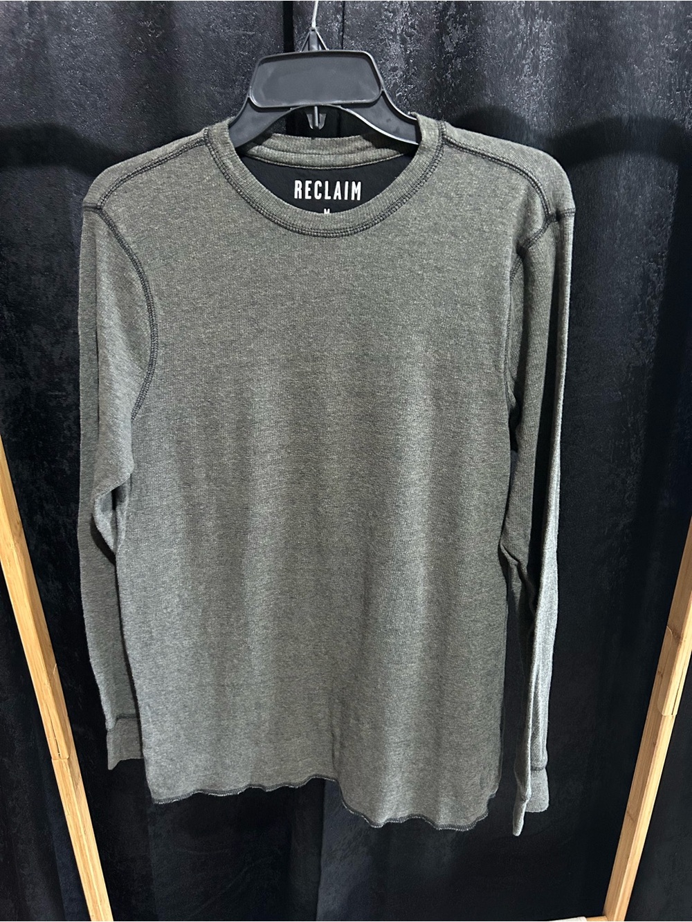 Reclaim Men's Long-Sleeve Crewneck in Olive